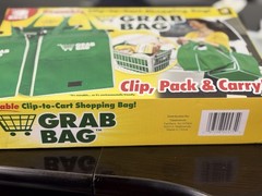 Shopping Bag Grab Bag 2 Pack Reusable Clip to Cart with Pockets New In Box