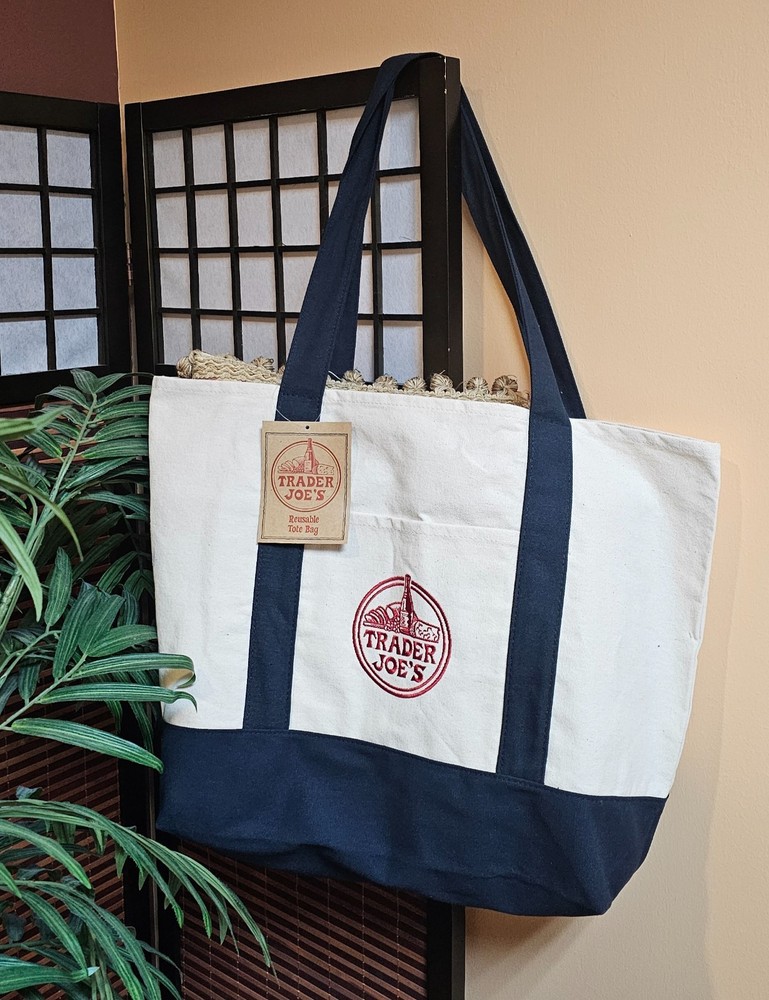 ☆☆Authentic NYC Trader Joe’s Tote Bag☆☆ Purse Beige/Navy Shopping Bag W/Tag