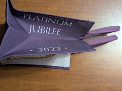 Royal Collection Trust Platinum Jubilee Bag Queen Elizabeth 1952 2022 Purple New
