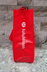 Lululemon Red White Small Reusable Shopping Logo Gift Bag Gift Tote – EUC