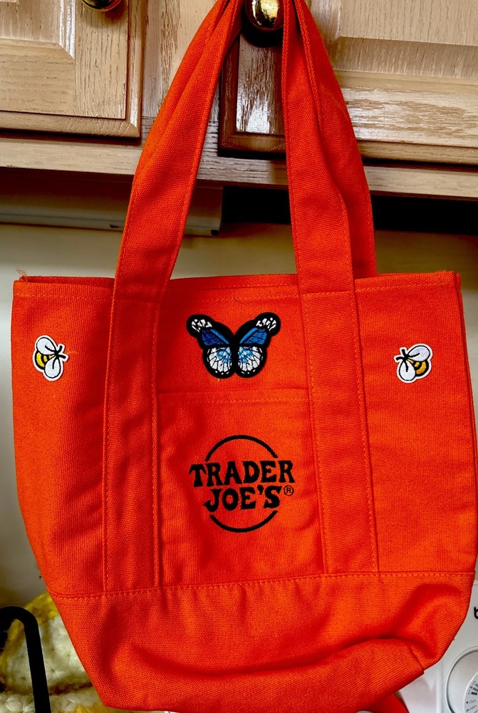 Trader Joe’s One Mini Bag Embroidery 2 Pretty Butterfly 🦋 4 Honeybee 🐝
