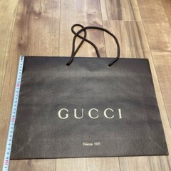 7-piece of GUCCI Authentic Limited edition Multicolor Paper Shopping Tote Bags