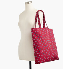 Reusable everyday tote in stars