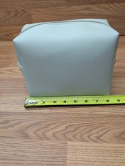 2 pc set Sonia Kashuk Cosmetic Bags for Women Minimalism Makeup Ivory White