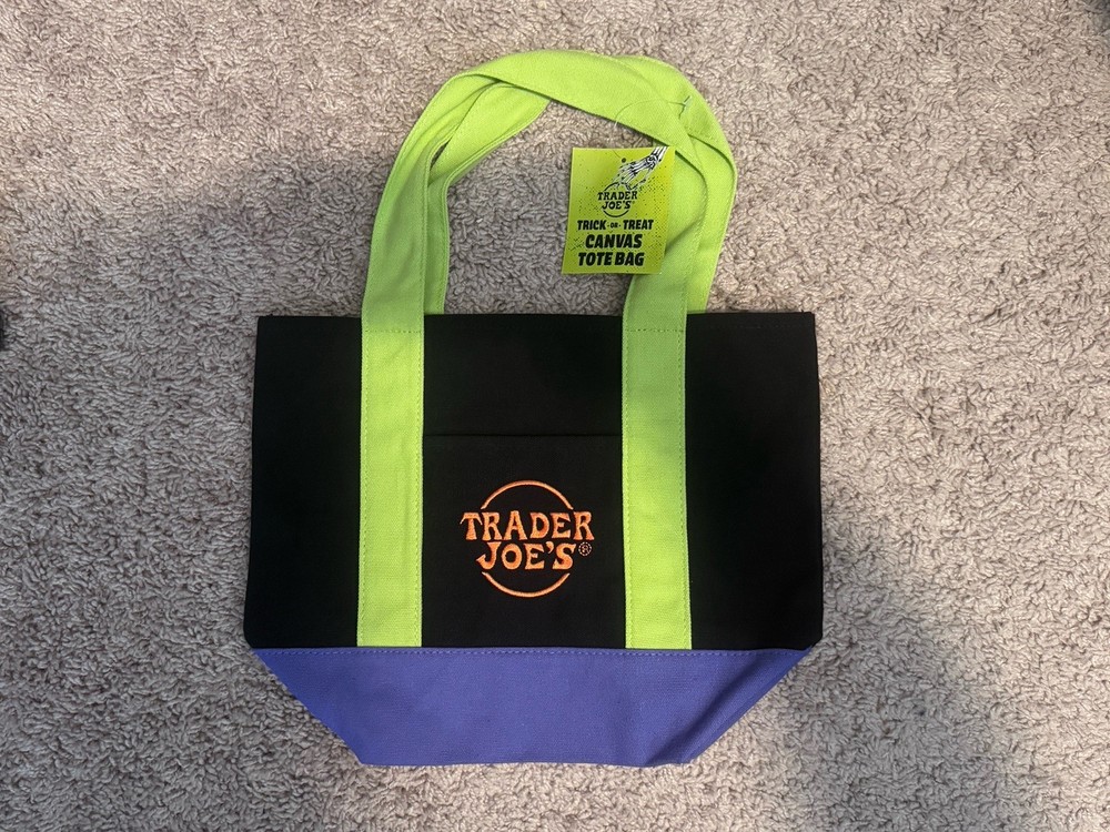 Trader Joe’s Reuasable Black Green Halloween 13” x 11” x 6” Canvas Tote Bag