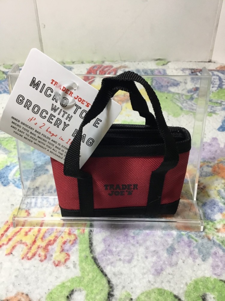 Trader Joe’s Micro Mini Tote With Grocery Bag 2 In 1 Mini Limited Edition Red