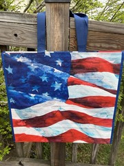 NEW 1 XL TJX Honor our COUNTRY 🇺🇸 FLAG 🇺🇸BAG Patriotic Shopping Gift Bag