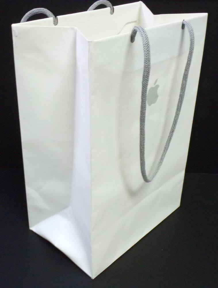 APPLE STORE WHITE PAPER GIFT TOTE BAG 8 x 5 x 11-1/2 WITH HANDLES