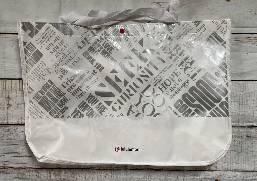 EXTRA LARGE Lululemon Reusable Shopping Bag – Manifesto White Silver