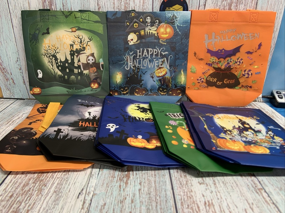 Halloween Candy Bags 15Pack Reusable Goodie Bags, Bats,Ghosts,Witches,Spooky