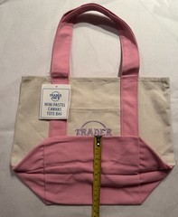 TRADER JOE’S HALLOWEEN *1 BLACK TOTE* NWT + FREE GIFT *FAST SHIPPING*🎁