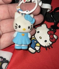 Hello Kitty & Friends 8″ Adjustable Nylon Bag by Fast Forward New York & 2 Clips
