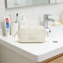 lllyan Travel Makeup Bag for Women Wide-Open Large Capacity Cosmetic Beige