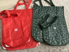 Lululemon large Reusable ECO 2 Red, 1 Green, And 2 Small NEW