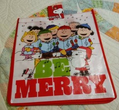 Official Peanuts Be Merry Christmas 🎄 Red Shopping Bag w/Snoopy & The Gang New!
