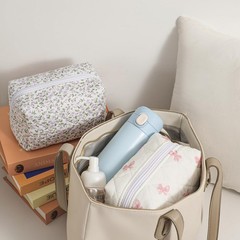 RSRSLEII Small Quilted Cotton Makeup Bag, Cute Floral 12White Pink Bow