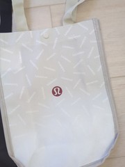 2 Lululemon Reusable Shopping Tote Lunch Bag 12″ Black/White & Gray/White/Maroon