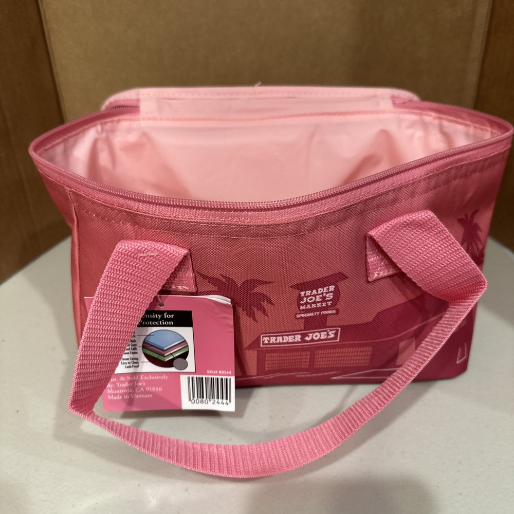 Trader Joe’s Valentines Day Mini Insulated Tote Bag Pink BNWT LIMITED
