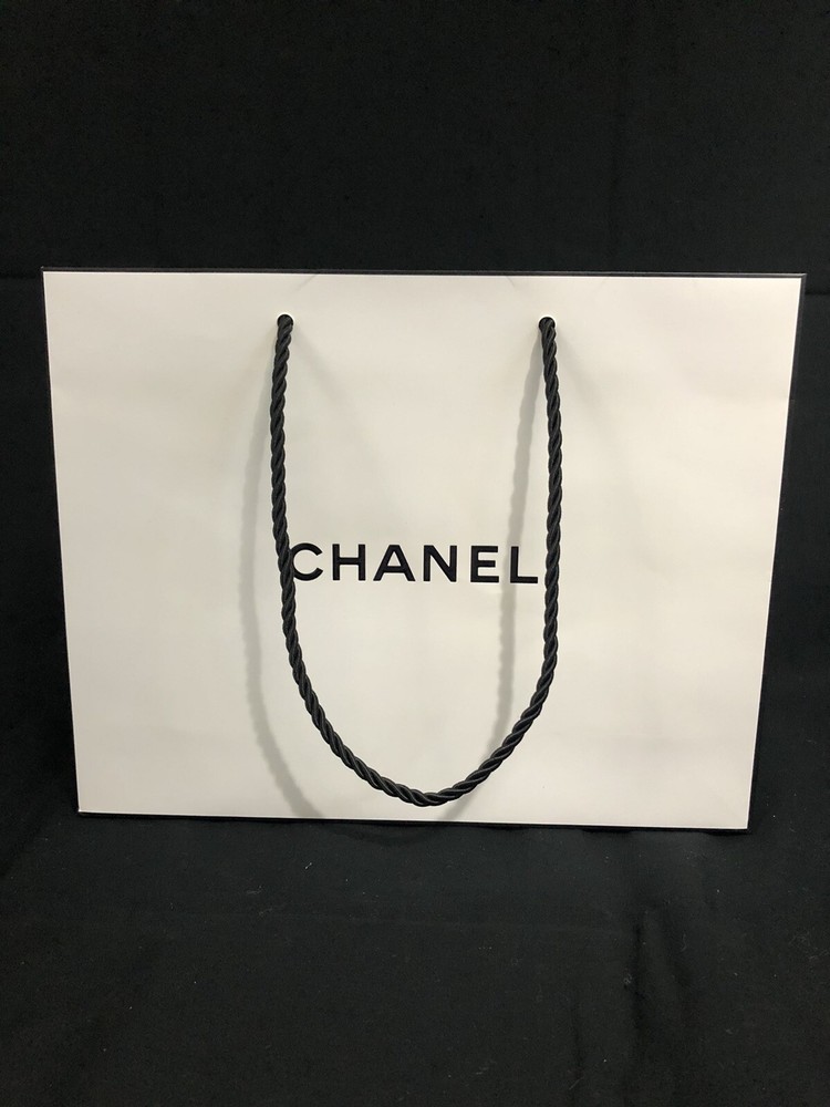Authentic Chanel Reusable Shopping Paper Bag White Black 8″ x 10″ x 3″