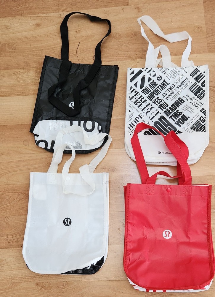 Lululemon Reusable Snap Tote Bags Lot of 4. White Black Red Small Apprx 11×9