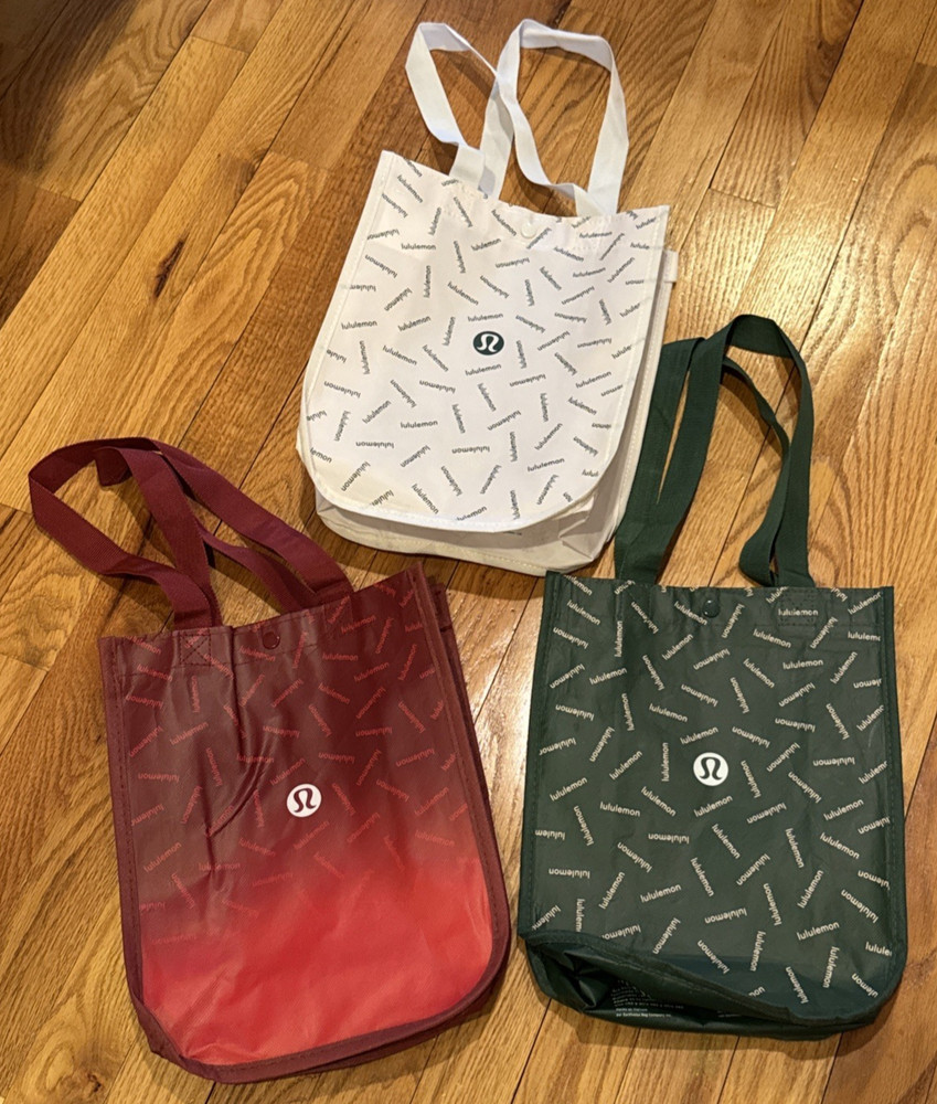 Lot of 3 – LULULEMON Small Reusable small Shopping Bags Totes Green, Red, White