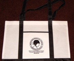 WOMEN VETERANS HEALTHCARE PROGRAM LOMA LINDA GROCERY TOTE REUSABLE BAG THICK NEW