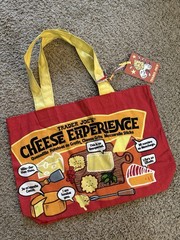 Trader Joe’s Foldable Reusable Shopping Bag Red Yellow All-Over Pattern