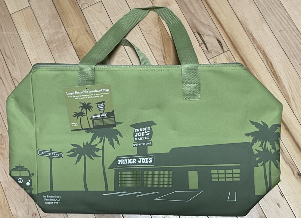 Trader Joe’s 8 Gallons Reusable Bag Cooler Large Insulated Tote Olive Green NEW