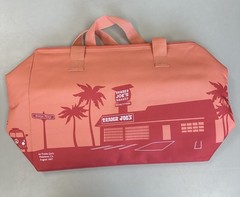 Trader Joe’s Insulated Tote Cooler Bag Peach Pastel Large 8 Gal NEW 2025