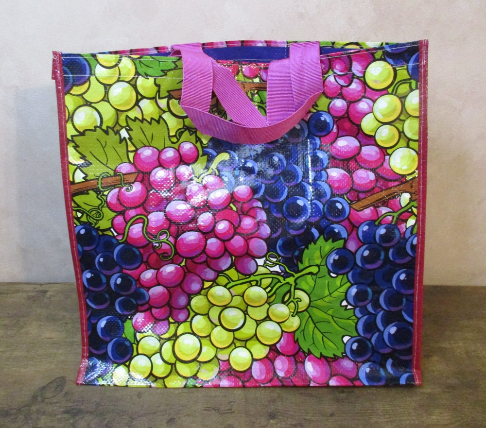 Wine Grapes Vineyard Heavy Duty Reusable Tote Shopping Bag 16″ X 16″ X 9″