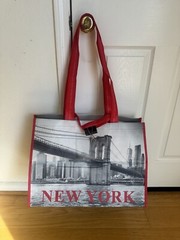 (1) One NEW YORK COSTCO REUSABLE SHOPPING TOTE BAG ECO RECYCLED OCEAN PLASTIC