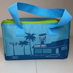 Trader Joe’s Mini Reusable Insulated Cooler Bag Shopping Tote Summer — Sea Blue!
