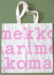 Marimekko logo bag baby pink/off-white, 45x45cm + straps