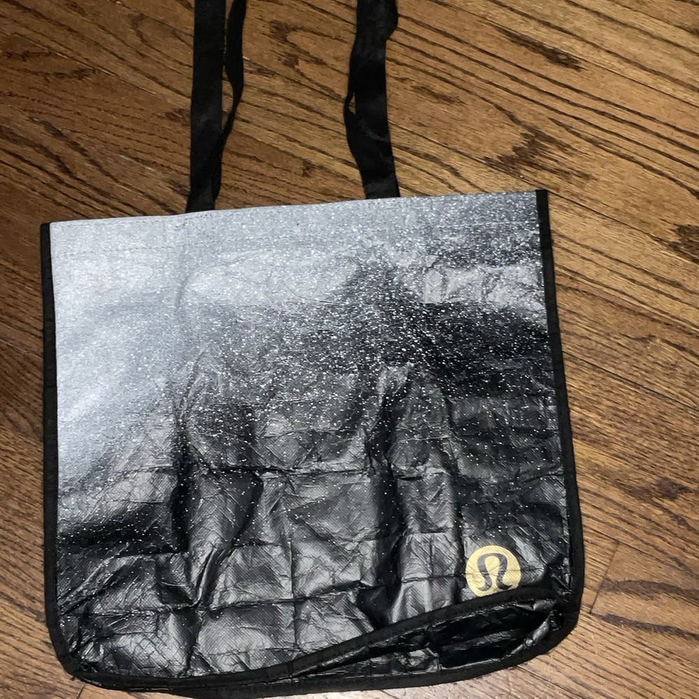Lululemon Black Foldable Reusable Shopping Bag Plastic Solid Modern Logo