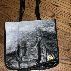 Lululemon Black Foldable Reusable Shopping Bag Plastic Solid Modern Logo