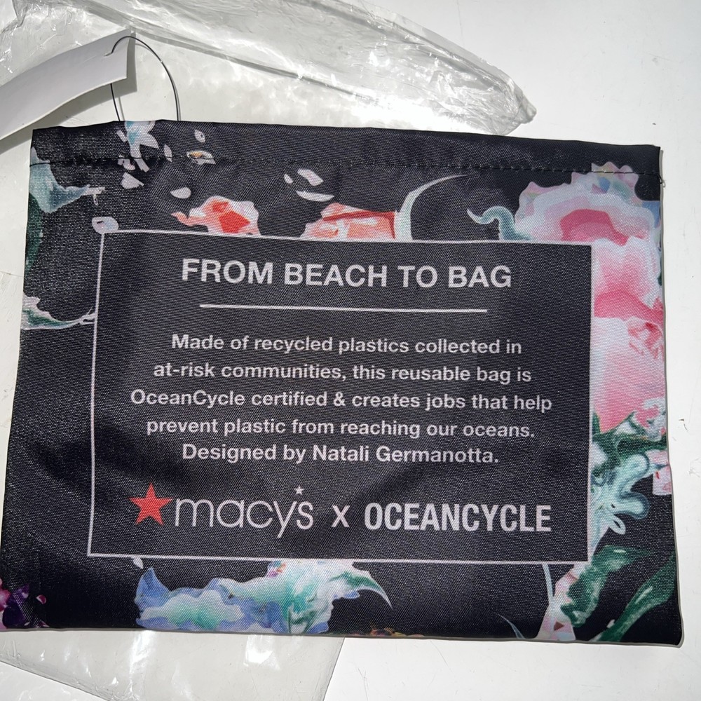 MACY’S Reusable Shopping Tote Seaflower’s, NWT