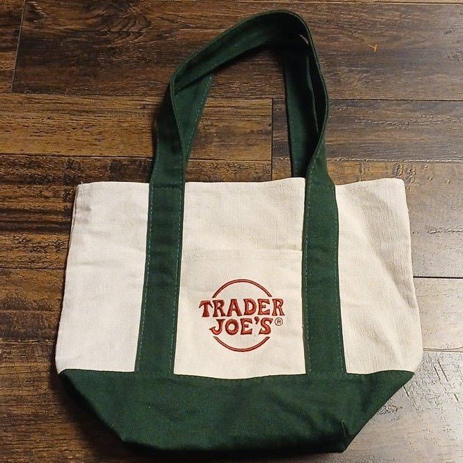 Trader Joe’s Canvas Reusable Shopping Tote Bag White Green Color Block
