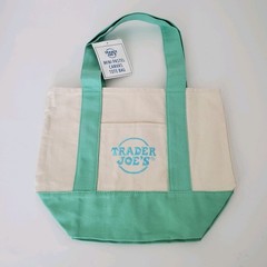 Trader Joe’s Mini Pastel Tote Bag Green 2026 Easter Spring Sold Out IN HAND