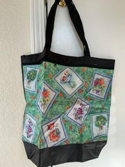 Reusable Foldable Floral Design Tote Bag 16″x17″x4″ Side Zip Pocket Pre-owned