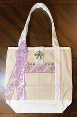 REUSABLE BAG TOTE BAG CANVAS RHINESTONE 14 INCHES x 15 INCHES NEW AND UNUSED