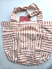 Sari Bari NWT Foldable Shopping Tote Bag Reusable Lightweight Outside Pocket