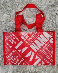 Lululemon Red White Small Reusable Shopping Logo Gift Bag Gift Tote – EUC
