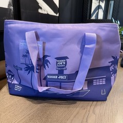 Trader Joe’s 8 Gallons Reusable Bag Cooler Large Insulated Lavender (Limited) 💜