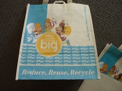 (2) Kellogg’s Reusable Tote Shopping Bags RICE KRISPIES 2012 Snap Crackle Pop