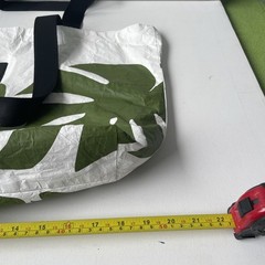 ALOHA Collection Foldable Shopping Bag Leaf Print White Green Zippered Pocket