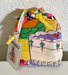 BAGGU Set of 3 Standard Size Reusable Grocery Bags Still Life Cat Fruit Cake NEW