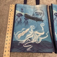 Trader Joes Reusable Shopping Bags Ocean Scene Lot Of 2 Clown Fish Scuba Diver