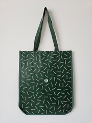 New LULULEMON Multicolor GRAPHIC LOGO Reusable Shopping Bag Large, Pack of 5