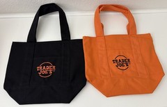 Trader Joe’s – 2025 Black, Orange Halloween Ltd Edition Mini Tote Bags, Set of 2