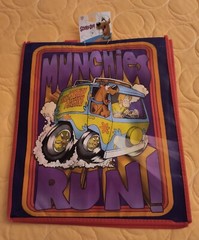 Scooby Doo & Shaggy MUNCHIES RUN! Reusable Shopping Gift Bag with Handle NWT!